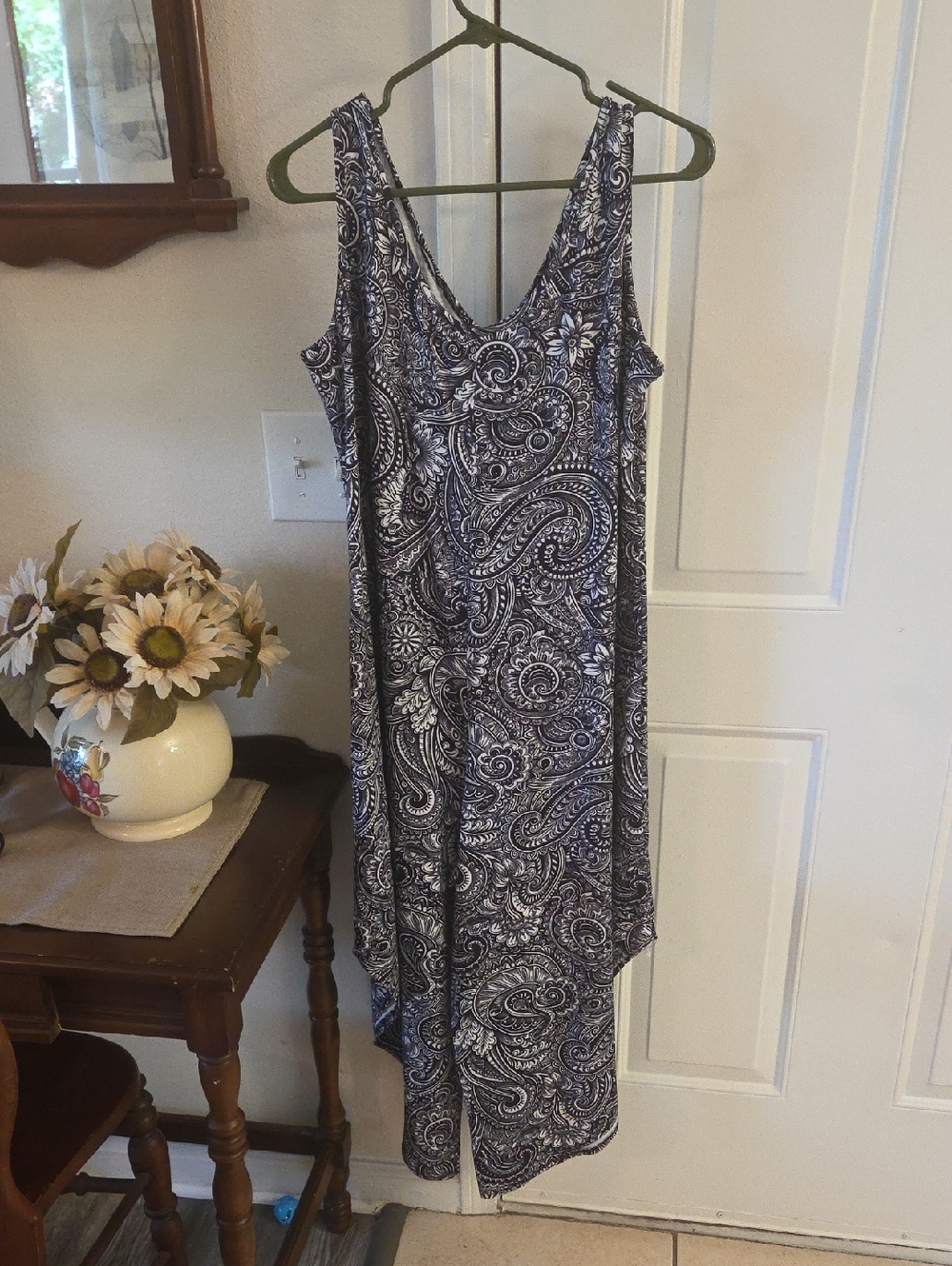 Tiana B. Black & White Paisley Floral Romper Sz L